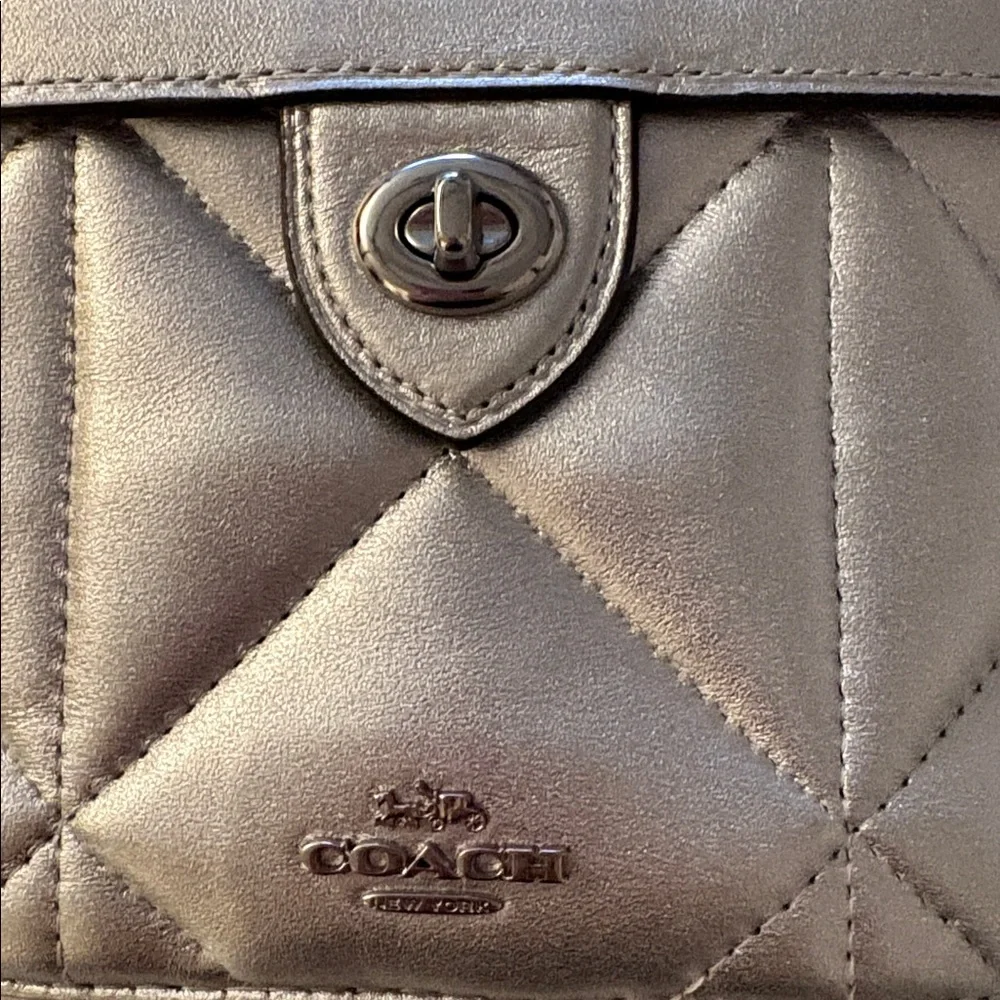 COACH Metallic Silver Crossbody Bag - Picture 6 of 9